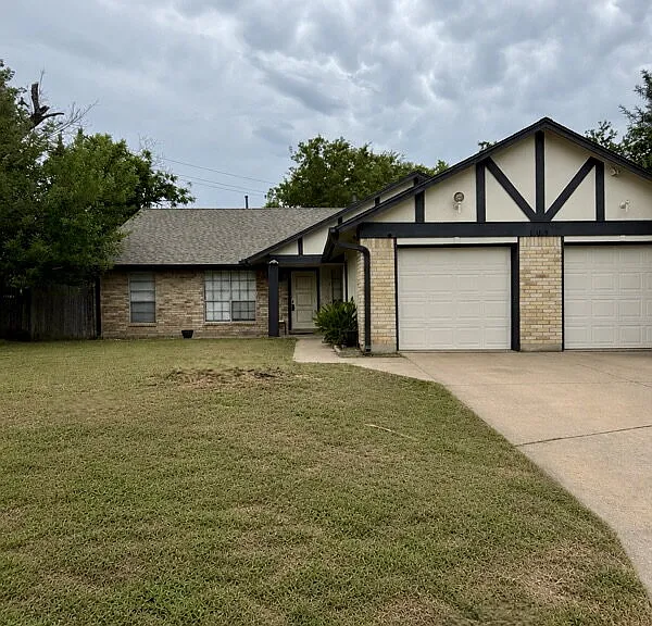 105A Nicole Cv — Photo 1
