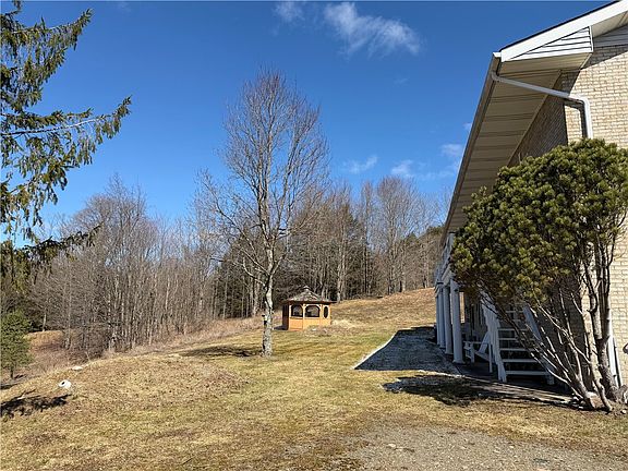 4th image of 186 Bates Wilson Rd