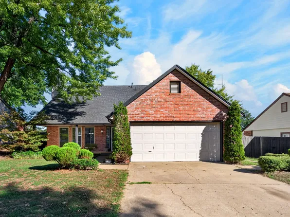 1816 W Gulfport St, Broken Arrow, OK 74011
