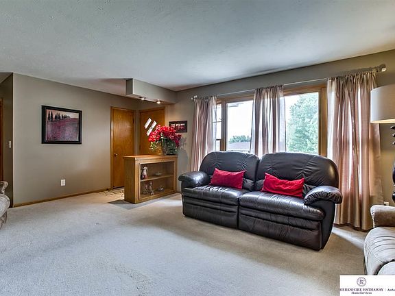 4th image of 12627 N St