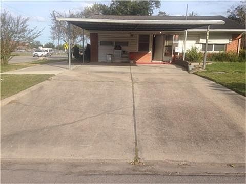 4th image of 2101 Mulberry Ln