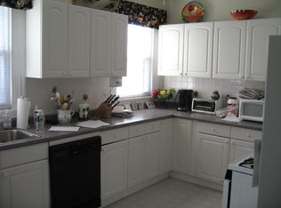 99 Irving Ave FLOOR 2, Providence, RI 02906