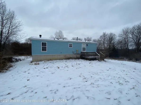 8485 Houston Rd, Eaton Rapids, MI 48827
