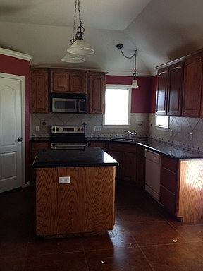 2nd image of 2226 Carlisle Ct