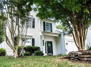 8802 Baffin Ct, Charlotte, NC 28269