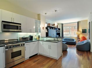 212 E 57th St APT 4B, New York, NY