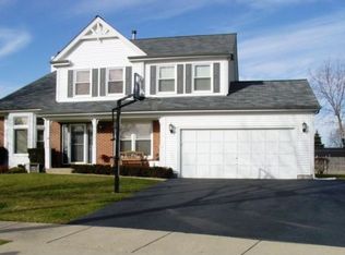 256 Stanton Ct E, Buffalo Grove, IL 60089