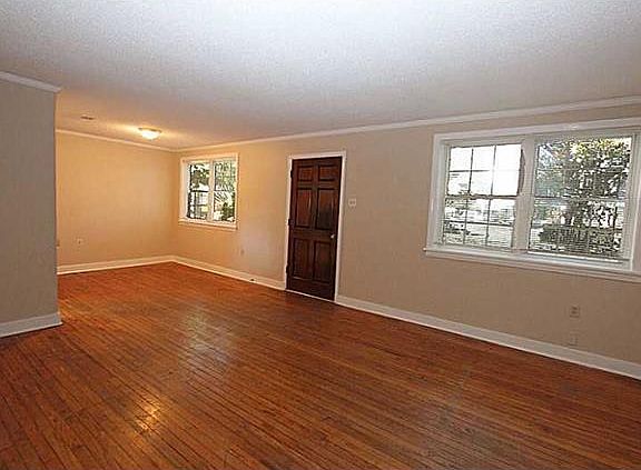 2nd image of 213 Norland Ave