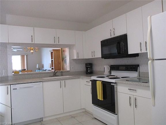 2nd image of 7818 Emerald Cir #E-203