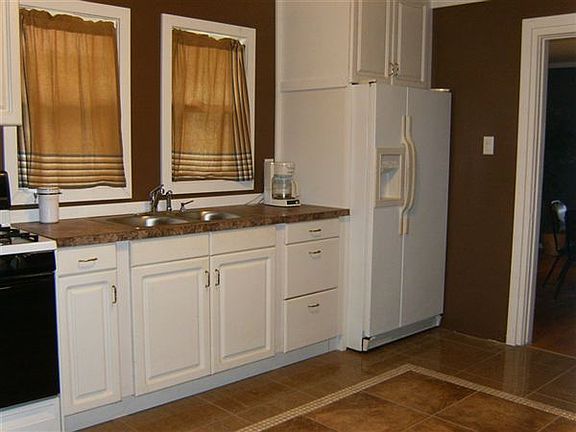 Kitchen. New Tile. New Windows