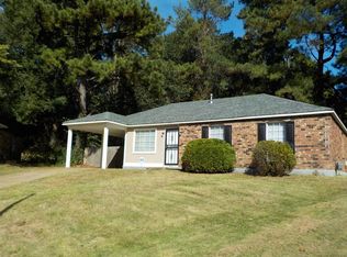 3712 Ridgemont Rd, Memphis, TN 38128