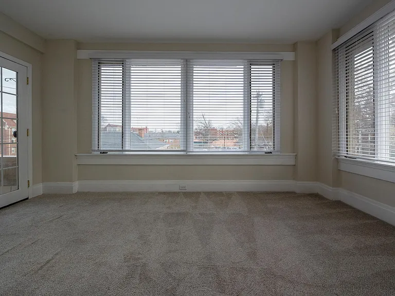 3349 Whitfield Ave #2 — Photo 33