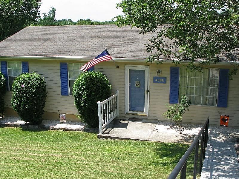 4888 Old Mountain Rd.