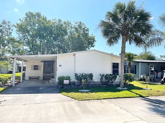 3rd image of 268 Country Club Dr