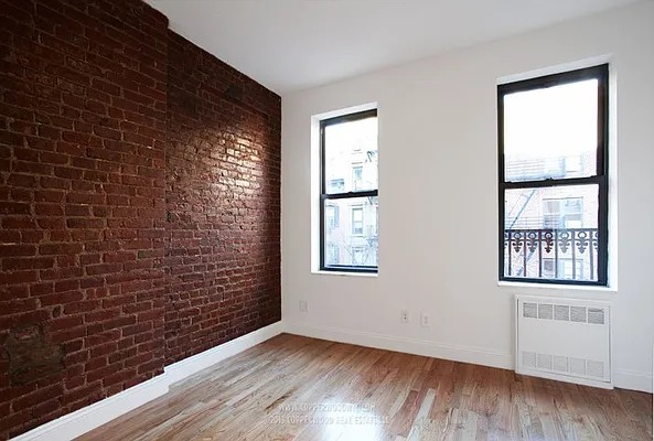 Rented by Copperwood Real Estate | media 15