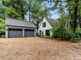 7 Pond Cir #7, Avon, CT 06001
