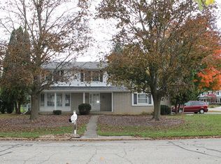 4710 Kingswood Dr, Okemos, MI 48864