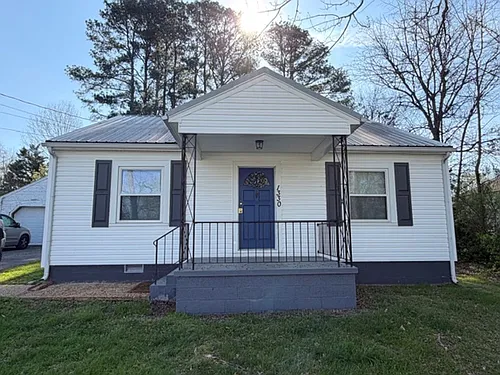 1330 Highland Ave NW Photo 1