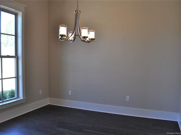 3rd image of 5803 Willowbreeze Dr