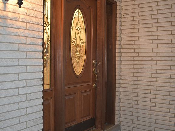 3rd image of 10014 W Lakeview Ct