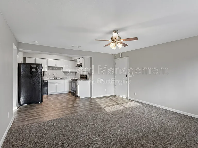 Brent Village — Photo 81