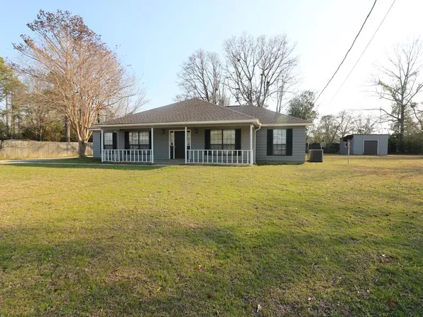 6 Cherrywood Ct, Monroeville, AL 36460