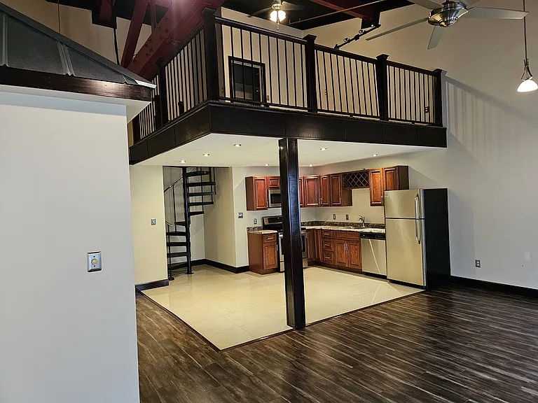 255 Schuyler Ave #327 — Photo 5