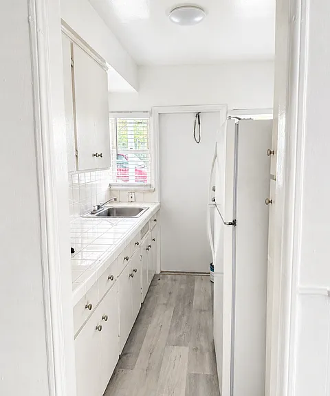 3000 Granada St #5 — Photo 4