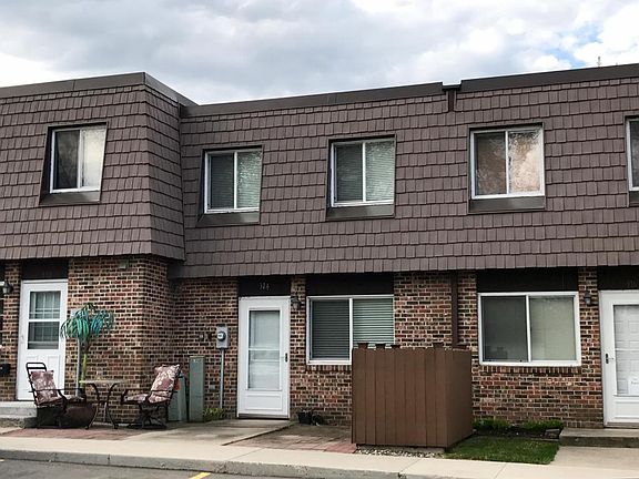 3rd image of 314 W Lake Dr