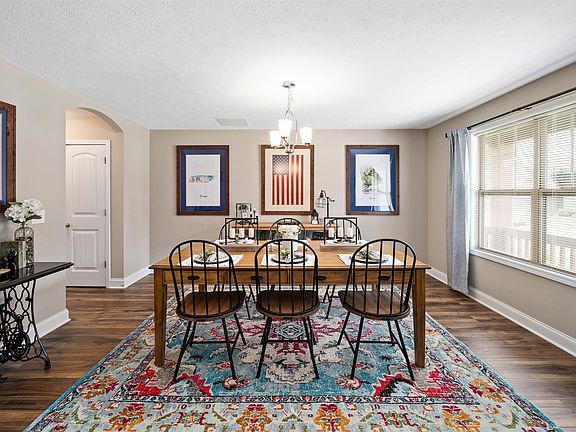 4th image of 1180 Eagles Bluff Dr