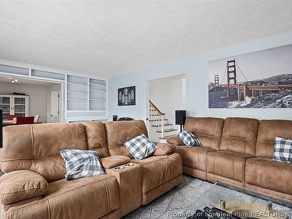 5th image of 5082 Wren Way