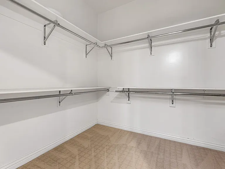 358 Caruso Ave — Photo 15