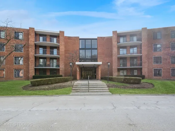 1605 E Central Rd Unit 420C, Arlington Heights, IL 60005