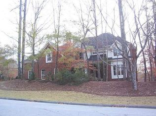 4120 Runnymede Dr, Lilburn, GA
