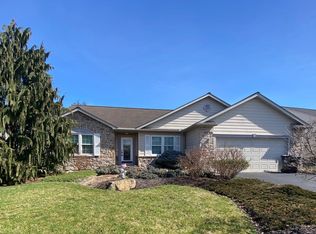 328 Henry Dr, Blandon, PA 19510