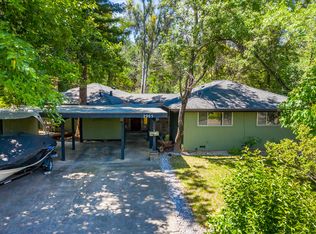 2905 Pioneer Dr, Redding, CA 96001