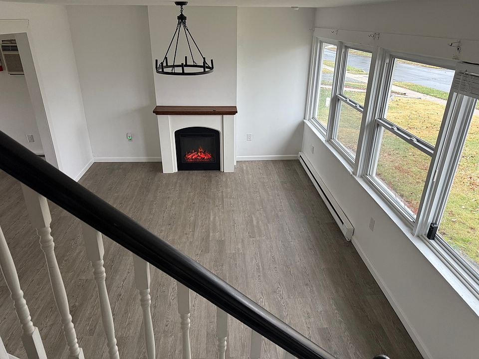 1st image of 801 Las Vegas Dr