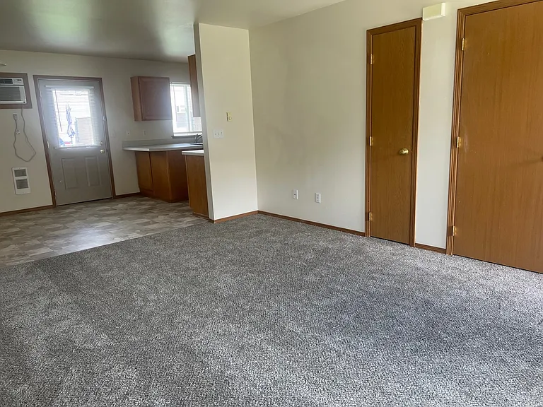 120 S 41st St #3 — Photo 8