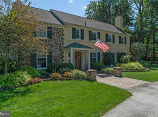 336 Echo Valley Ln, Newtown Square, PA 19073