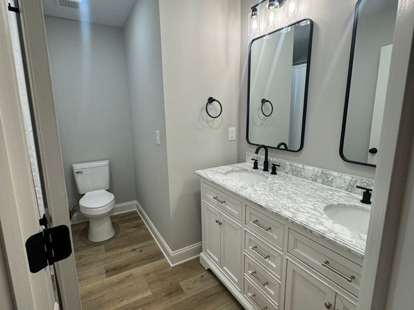 (undisclosed Address)