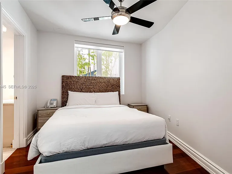 709 Idlewyld Dr — Photo 26