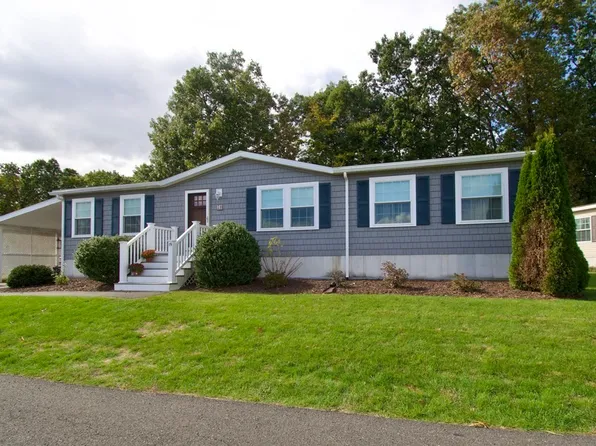 19 Hillview Dr, West Springfield, MA 01089
