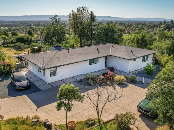 2125 Mangin Way, San Jose, CA 95148