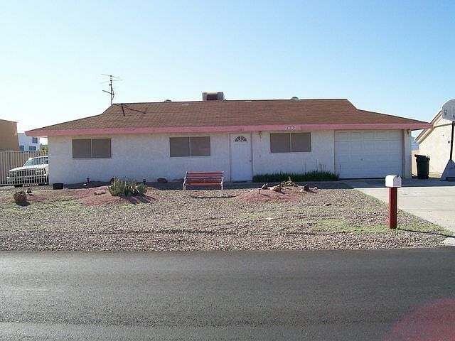 1st image of 2090 Hillside Dr