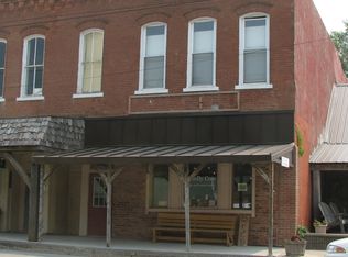 107 S Broadway Ave, Jamesport, MO 64648