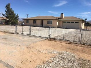22715 Eyota Rd, Apple Valley, CA 92308