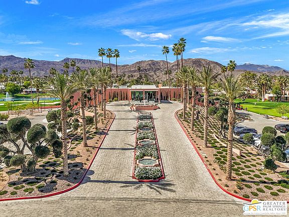 4th image of 47452 E Medina Dr