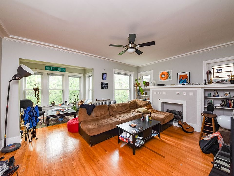 1689043062-2023_6_28_6427_N_Greenview_Unit_3_MLS_ONLY_3