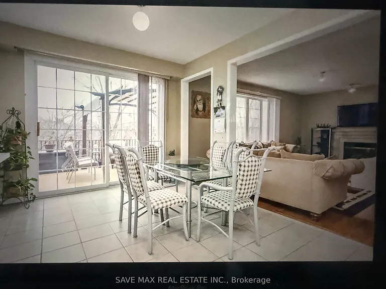 184 Treeline Blvd — Photo 3