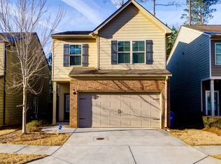 3095 Bonnes Dr, Lithonia, GA 30038